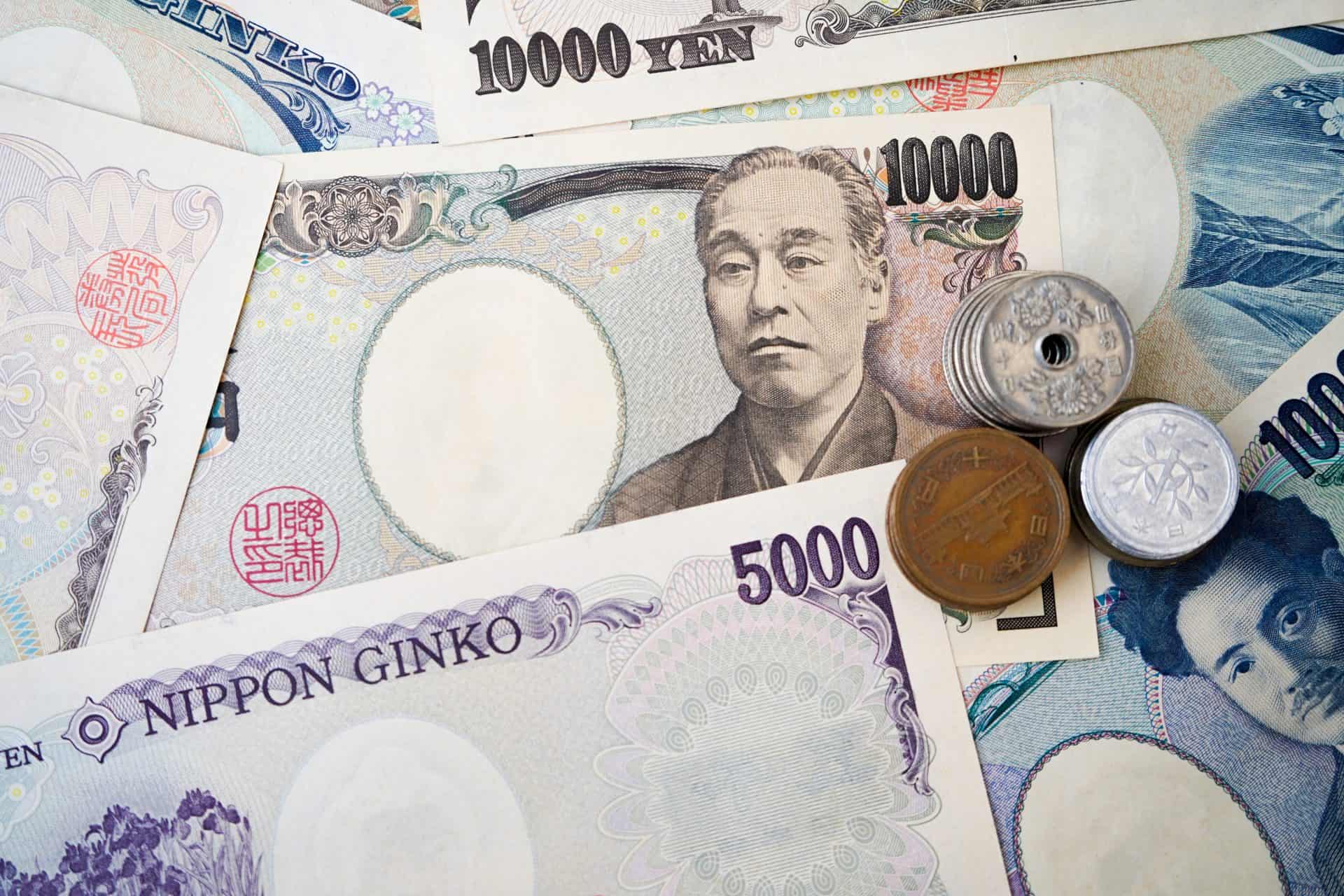 close up japanese yen bills