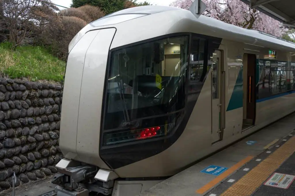 revaty kegon nikko to asakusa shinkansen vs limited express